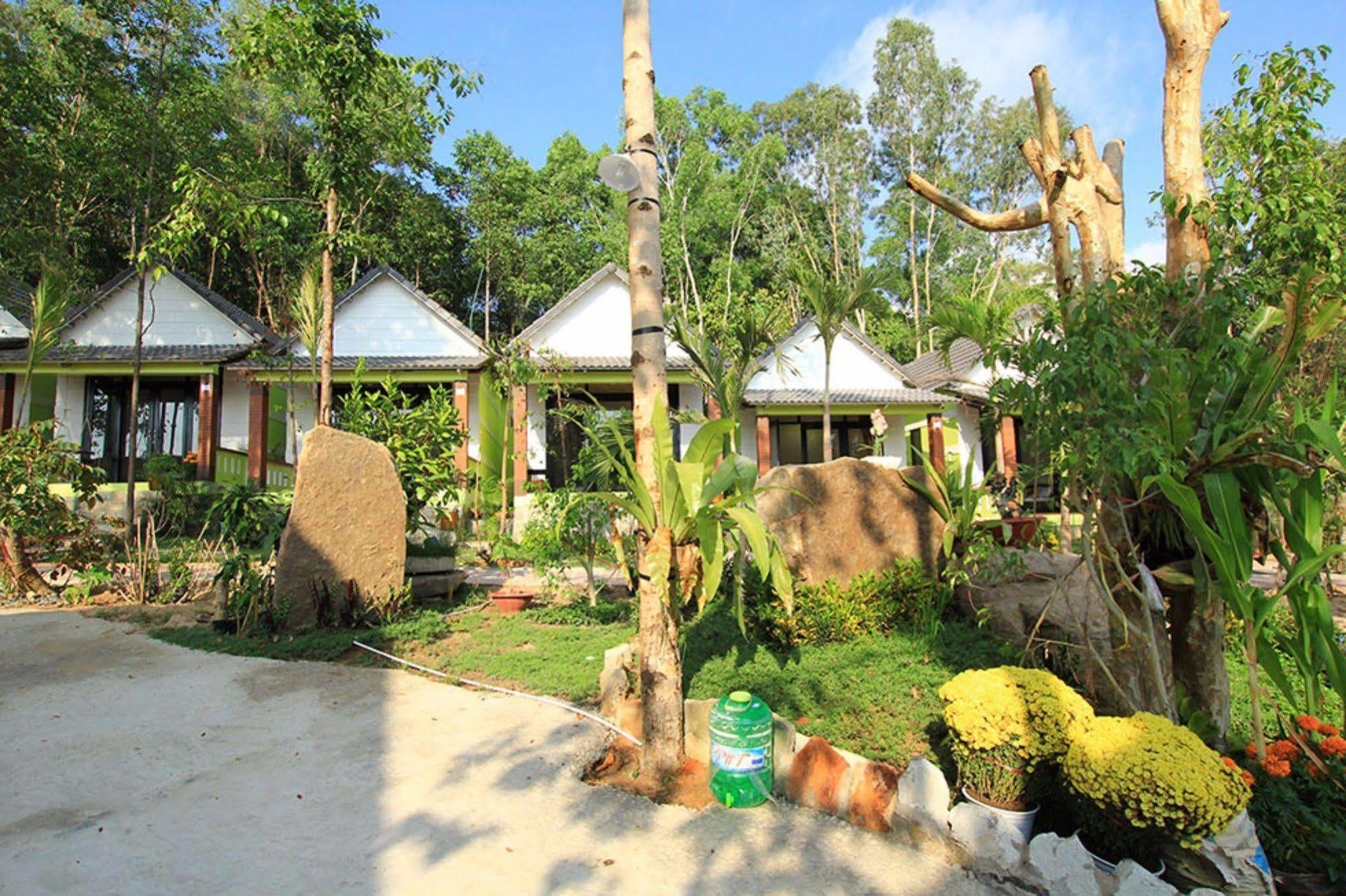 דואונג דונג Bungalow Mai Phuong Binh מראה חיצוני תמונה